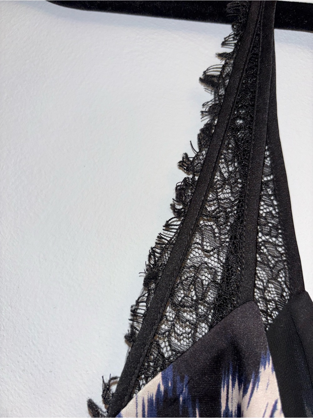 Express Patterned Tank with Lace - Picture 6 of 6